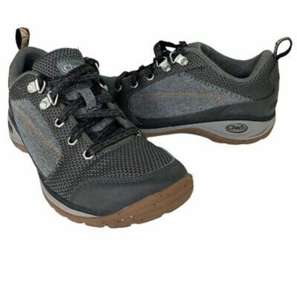 chaco kanarra shoes